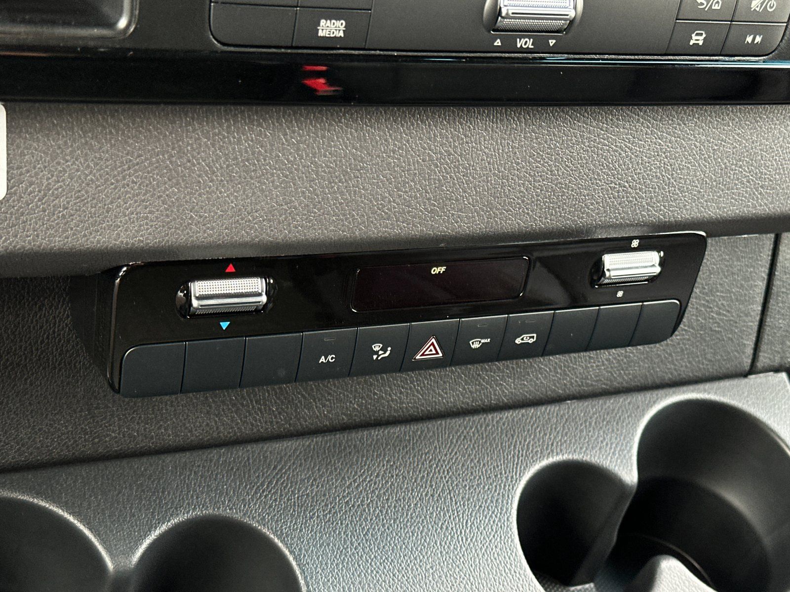 new 2026 Mercedes-Benz Sprinter 2500 car