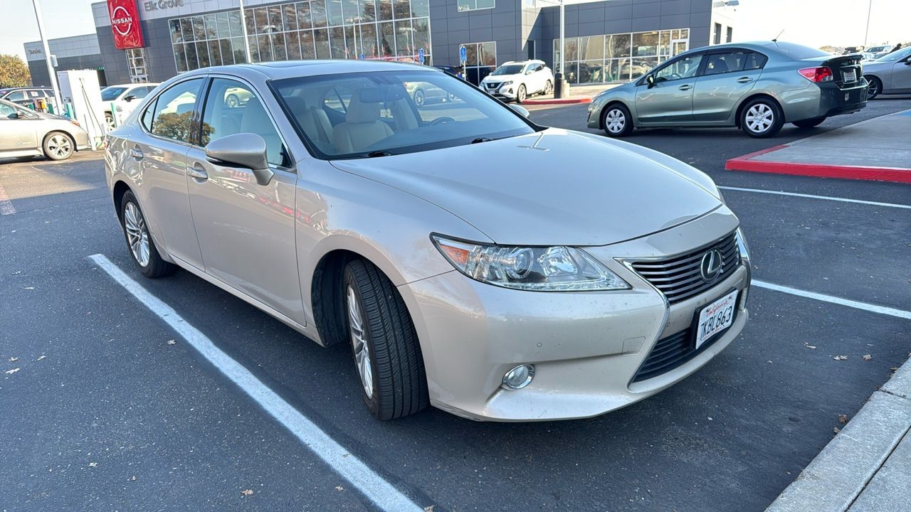 used 2013 Lexus ES car, priced at $14,991