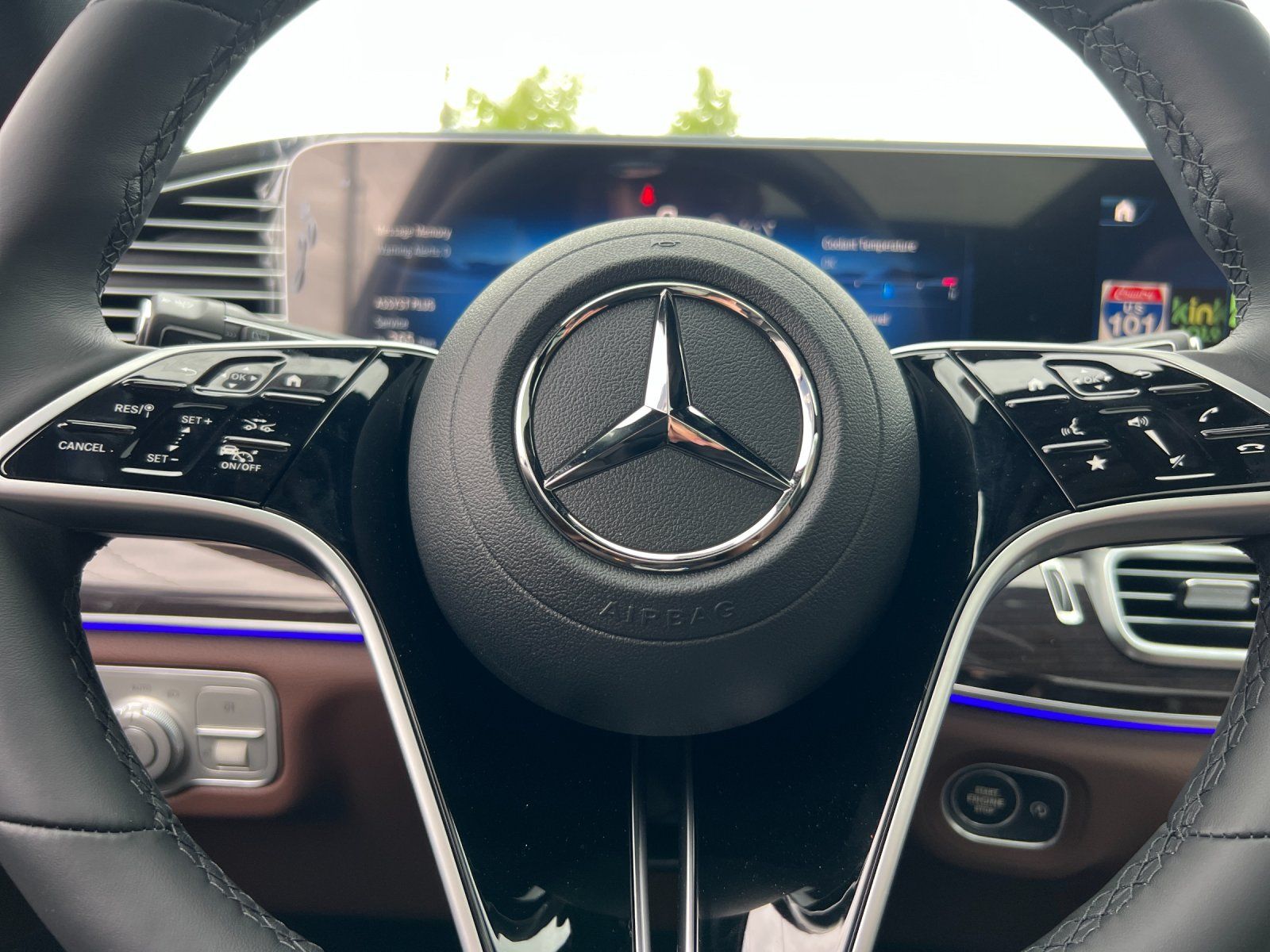 new 2025 Mercedes-Benz GLS car