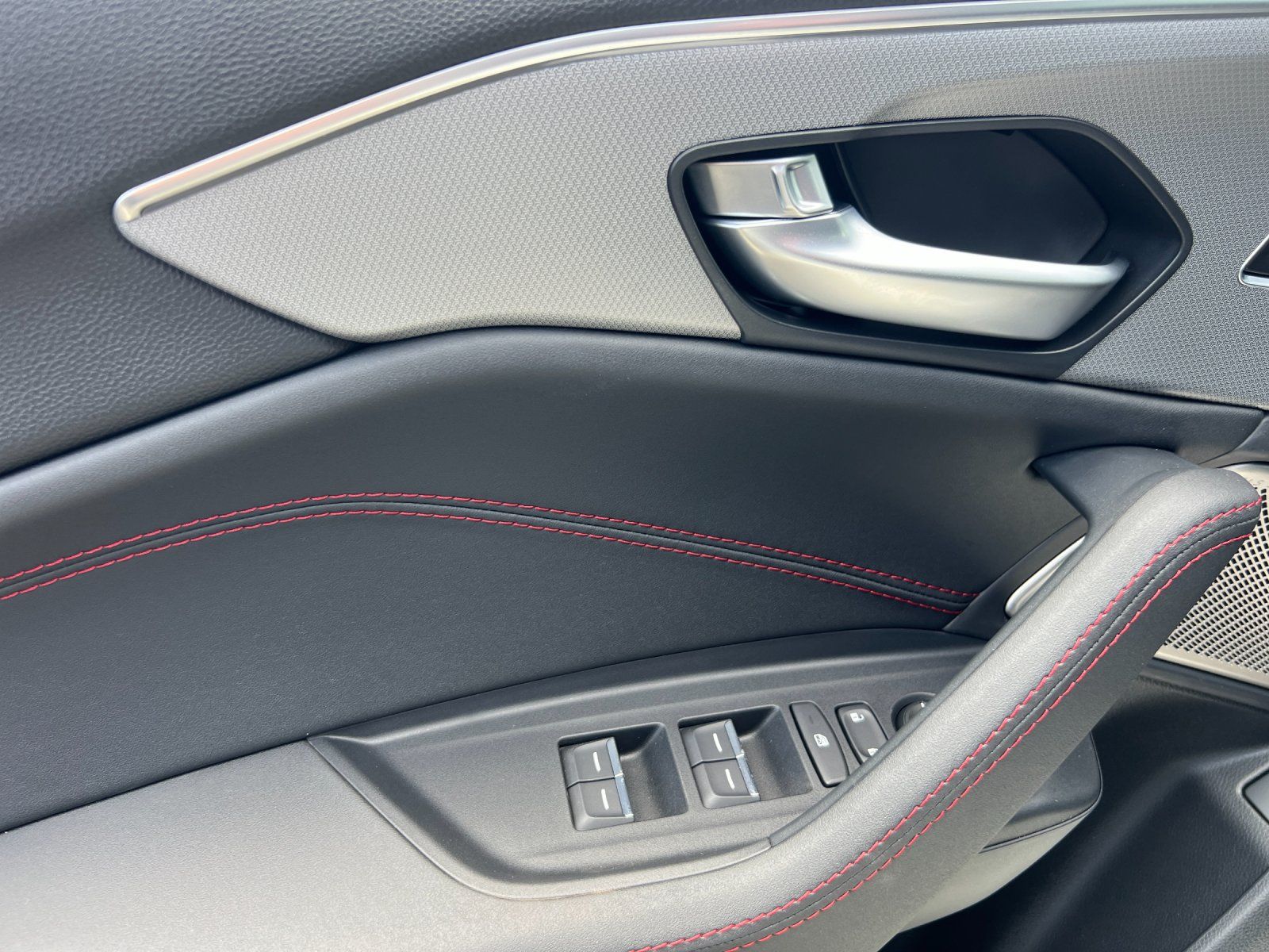 new 2025 Acura TLX car