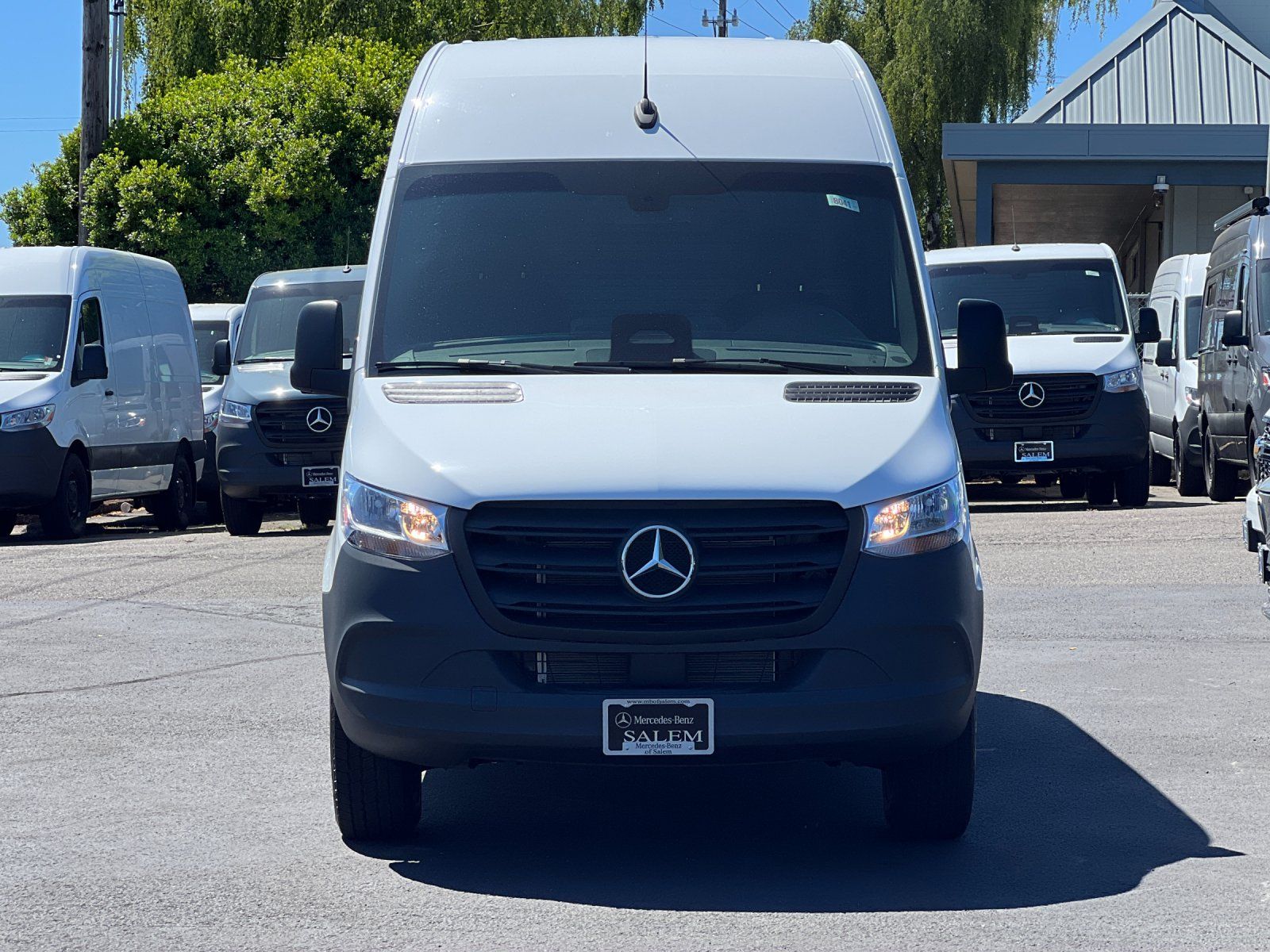 new 2025 Mercedes-Benz Sprinter 2500 car