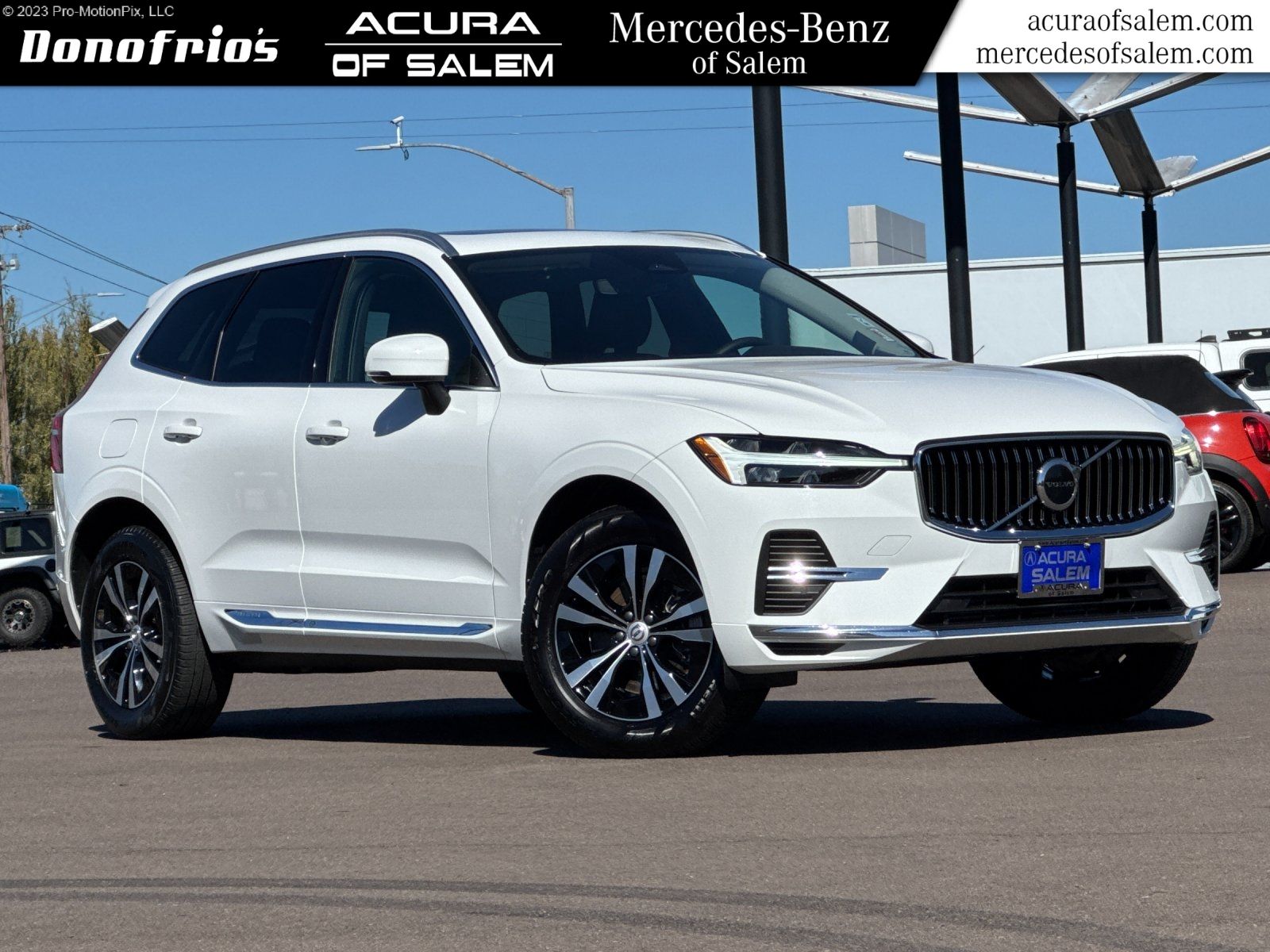 used 2022 Volvo XC60 Recharge Plug-In Hybrid car, priced at $33,498