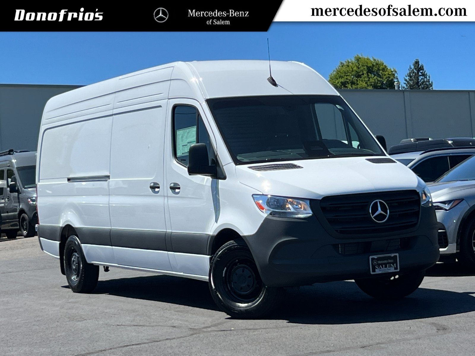 new 2025 Mercedes-Benz Sprinter 2500 car