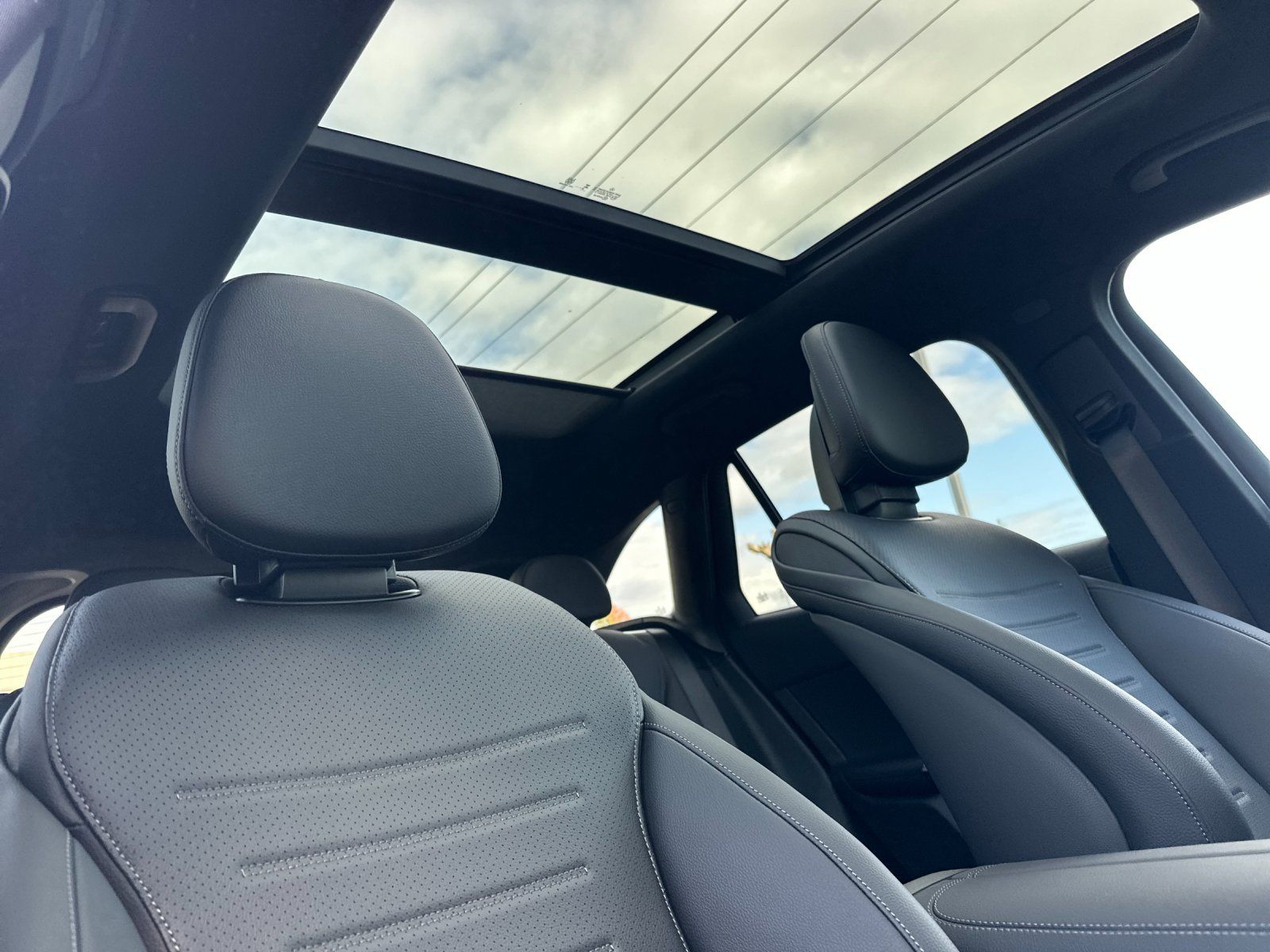 new 2026 Mercedes-Benz GLC car