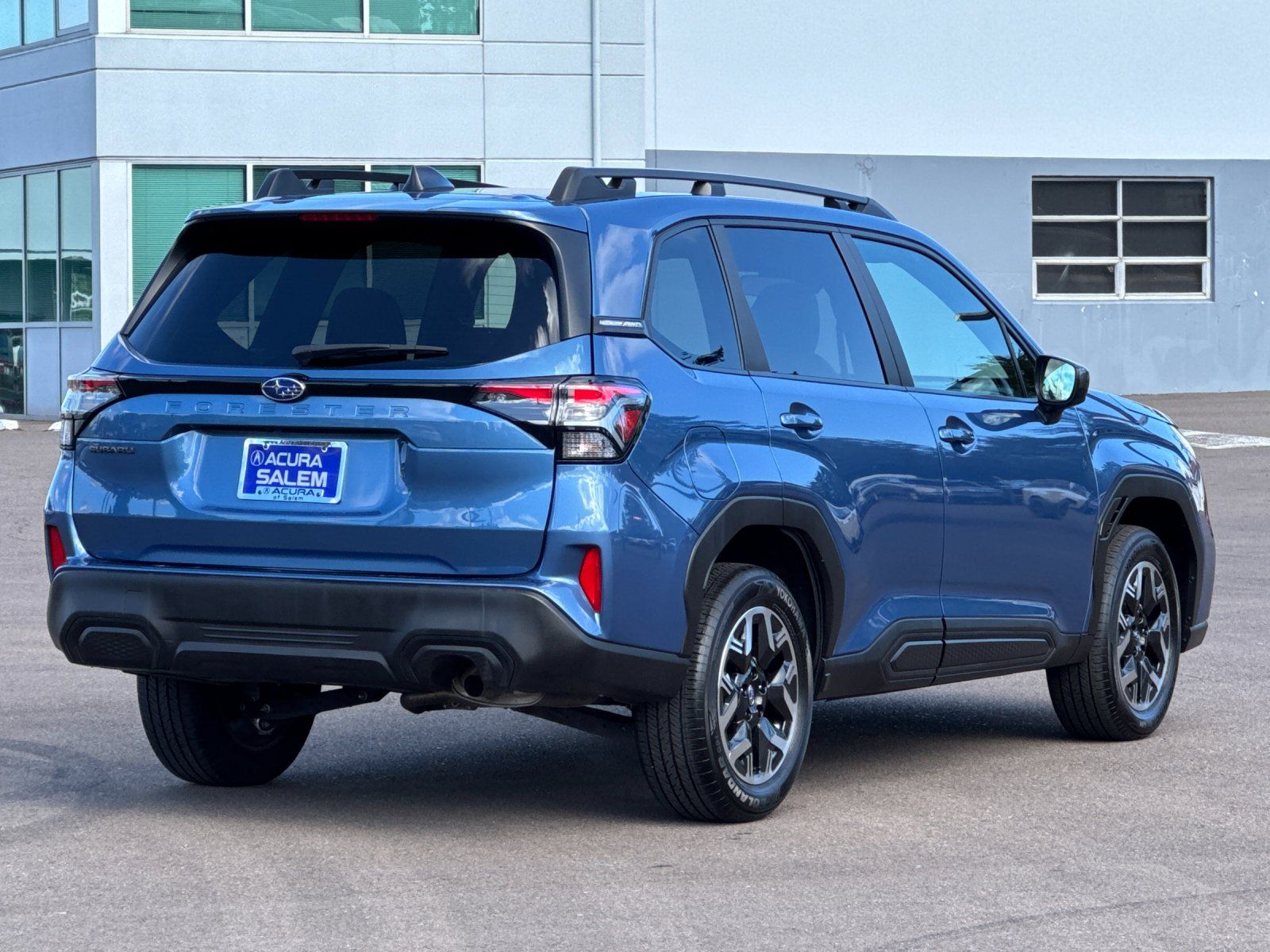 used 2025 Subaru Forester car, priced at $27,998