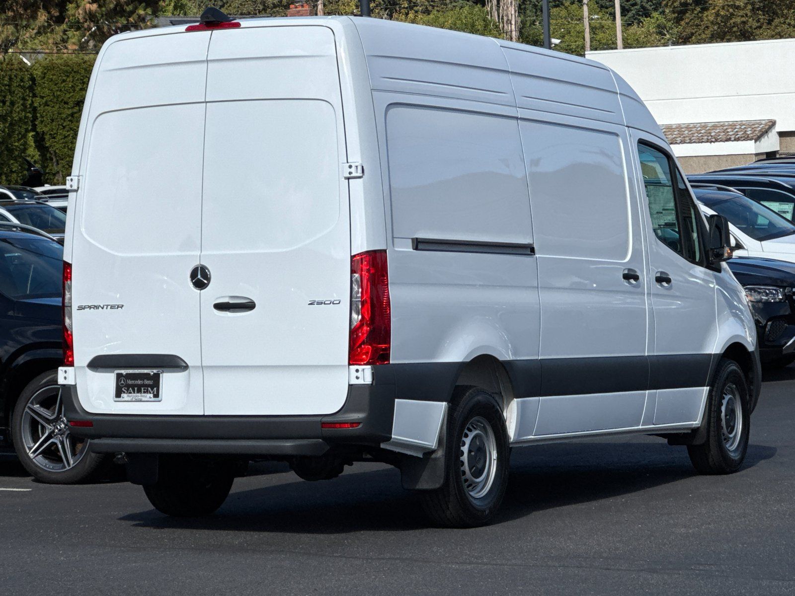 new 2025 Mercedes-Benz Sprinter 2500 car