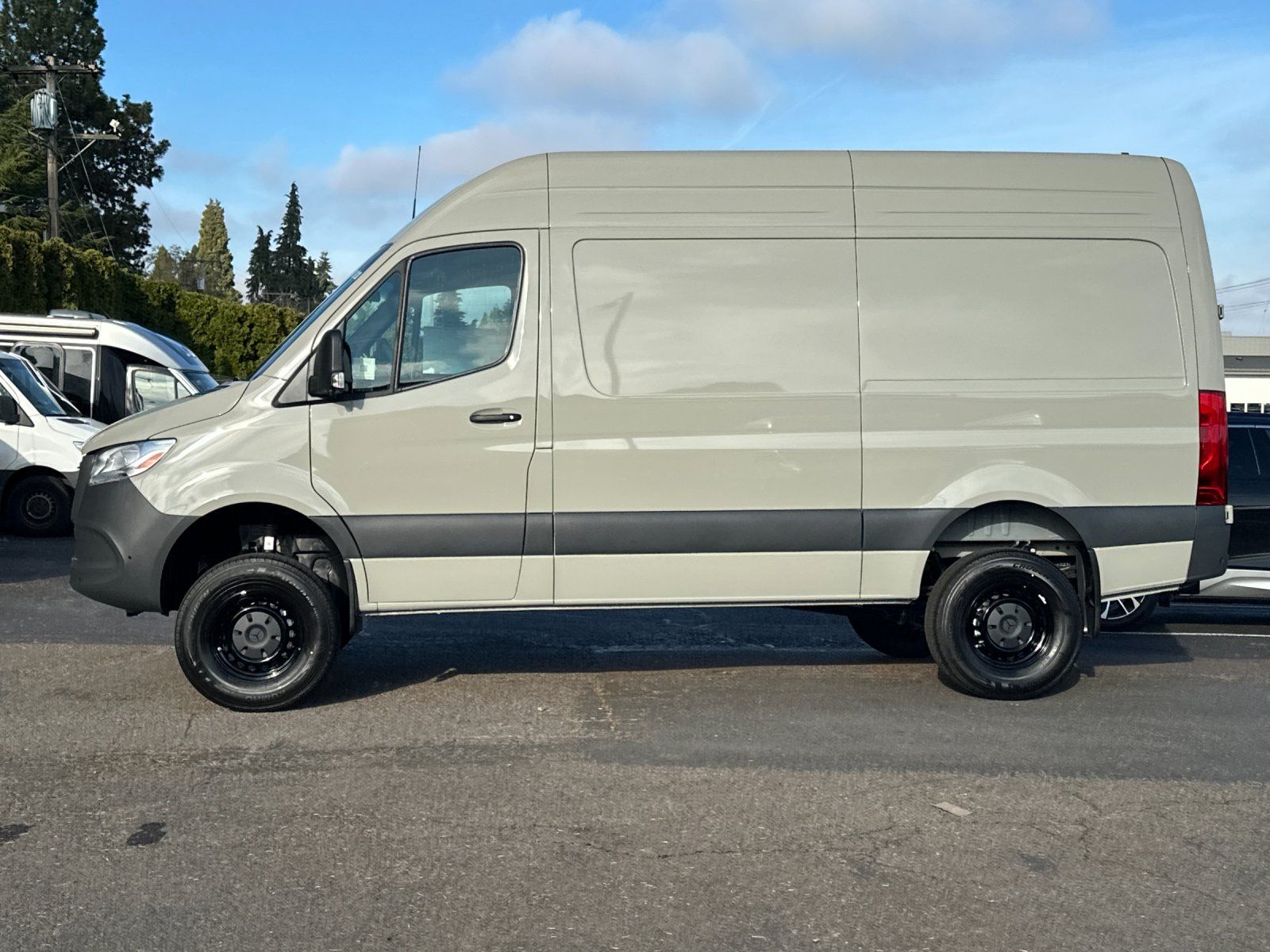 new 2026 Mercedes-Benz Sprinter 2500 car