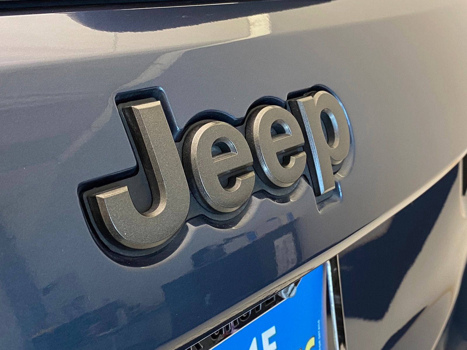 used 2020 Jeep Grand Cherokee car, priced at $29,755