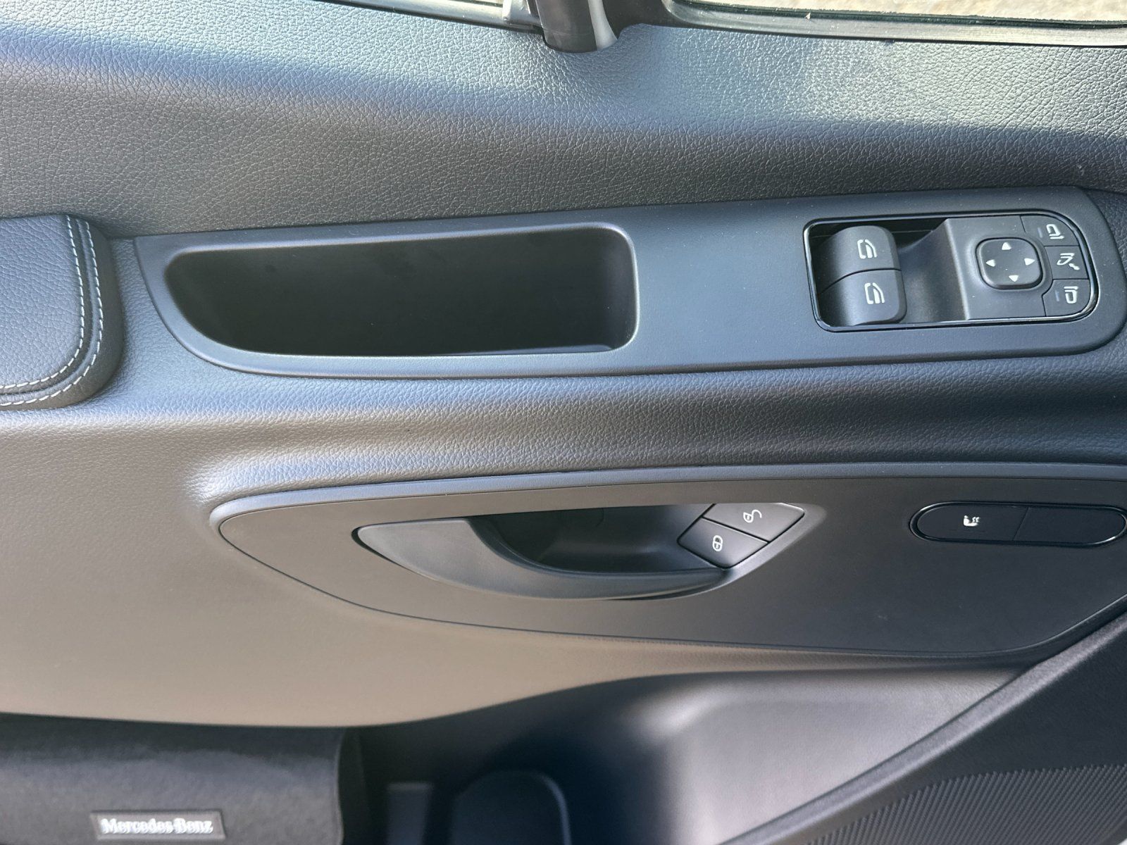 new 2026 Mercedes-Benz Sprinter 2500 car