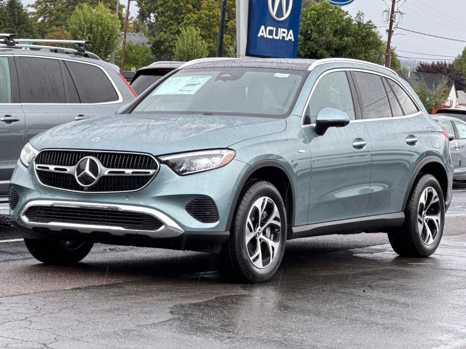 new 2025 Mercedes-Benz GLC car