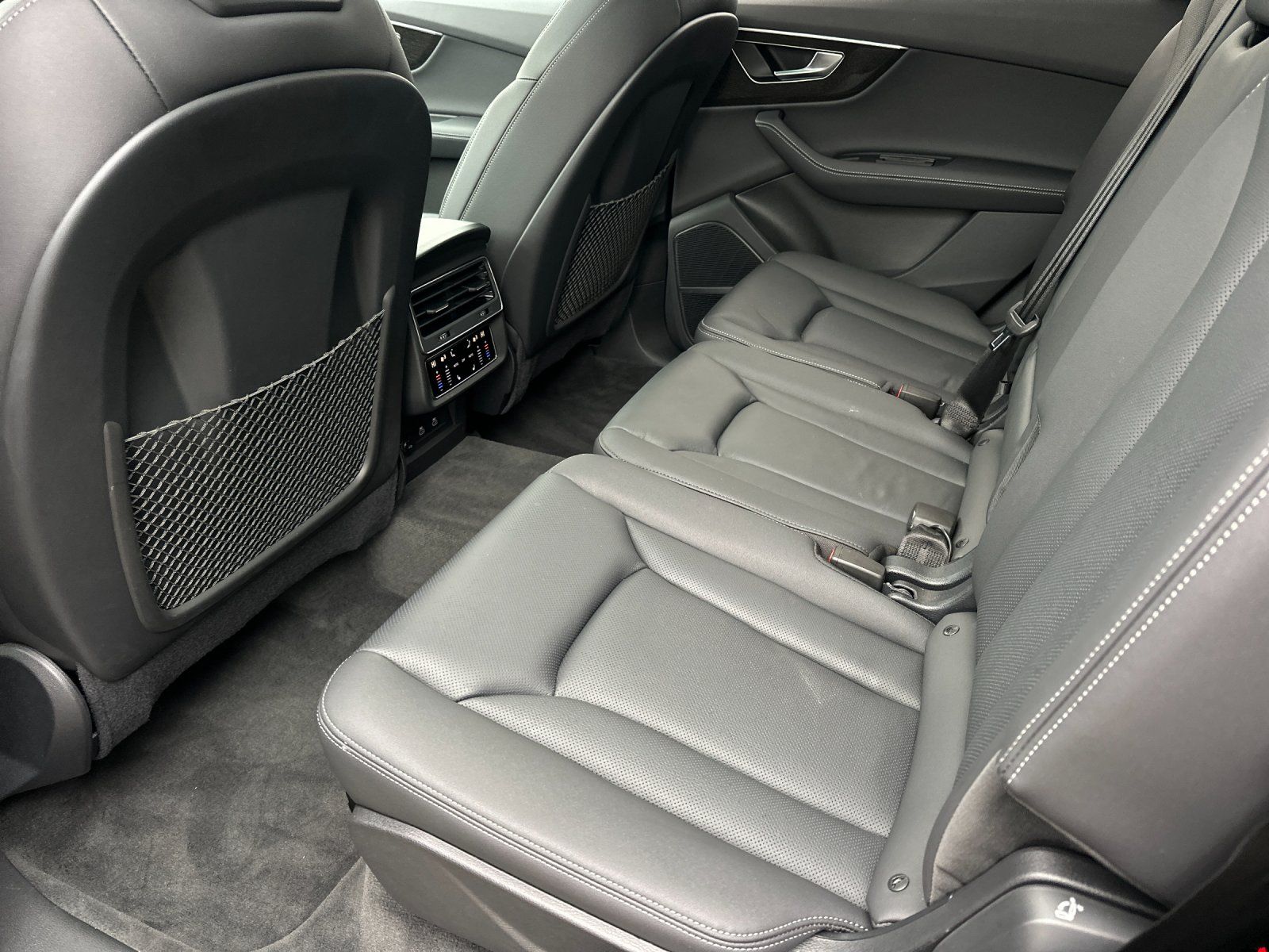 used 2025 Audi Q7 car, priced at $62,990