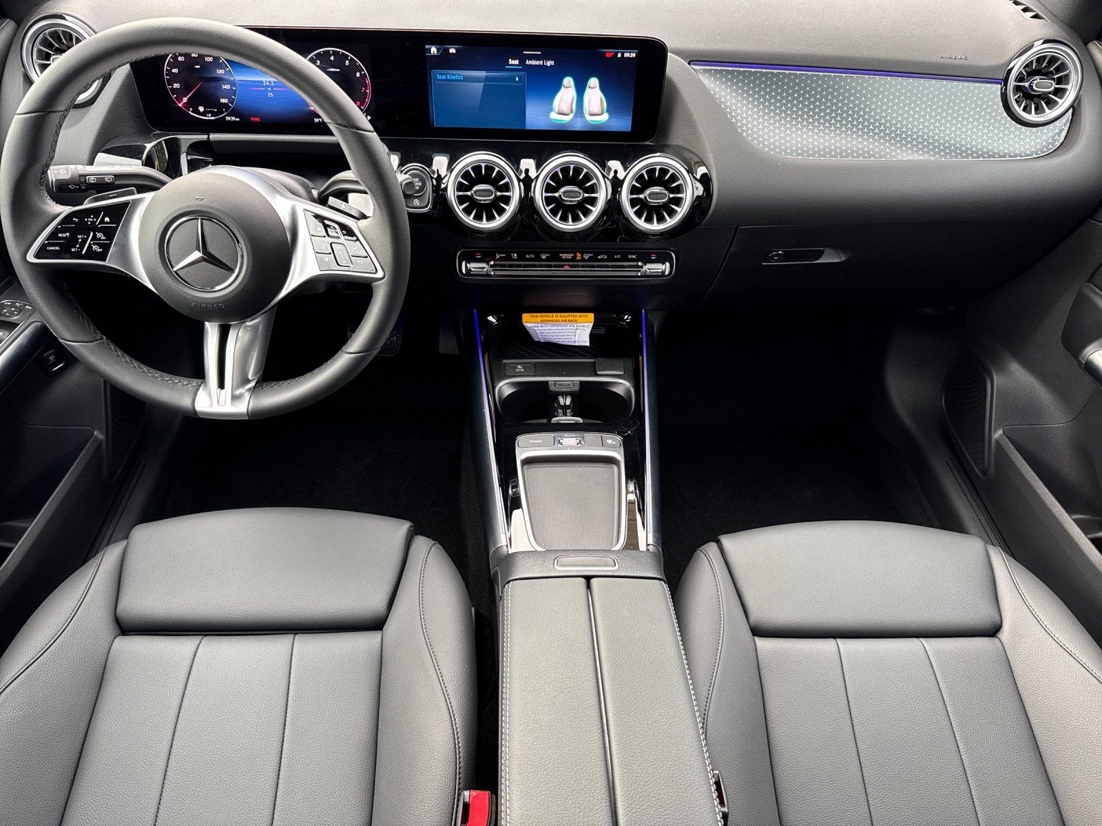 new 2025 Mercedes-Benz GLA car