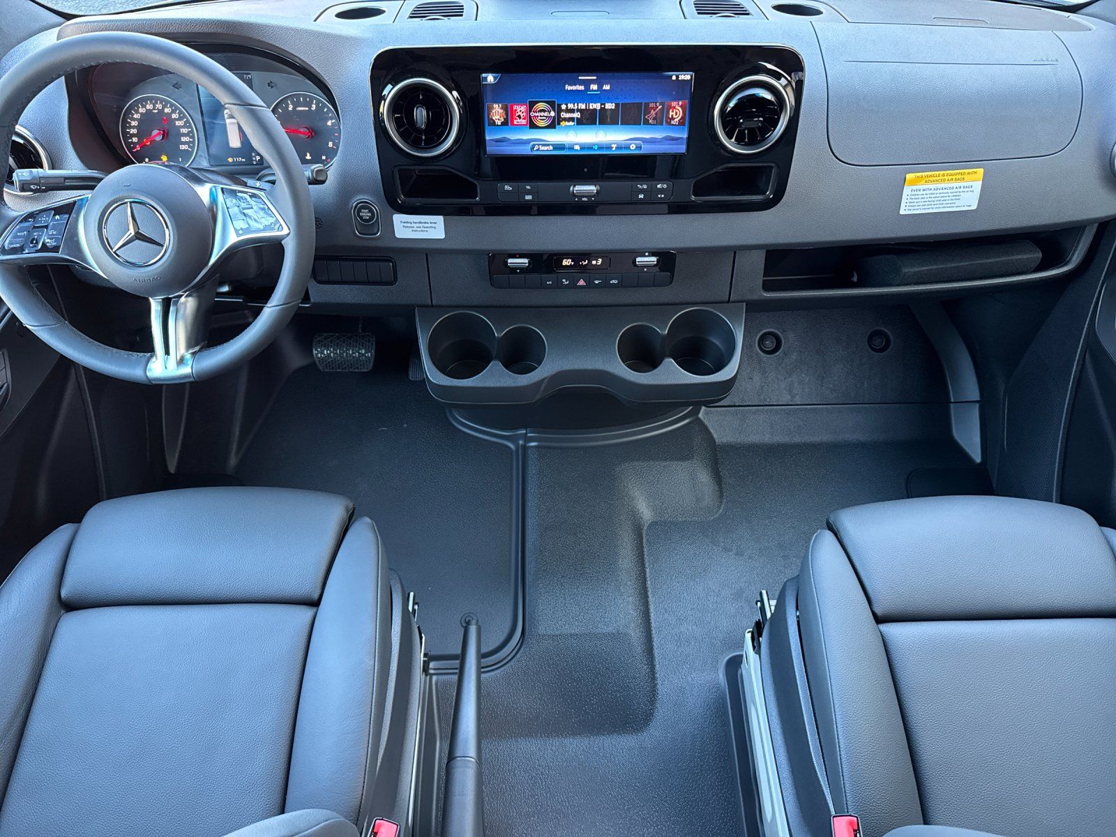 new 2025 Mercedes-Benz Sprinter 2500 car