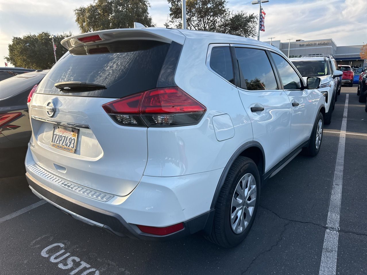 used 2017 Nissan Rogue car, priced at $13,404