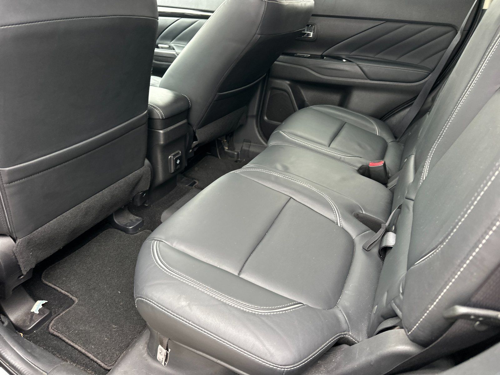used 2018 Mitsubishi Outlander PHEV car, priced at $19,249