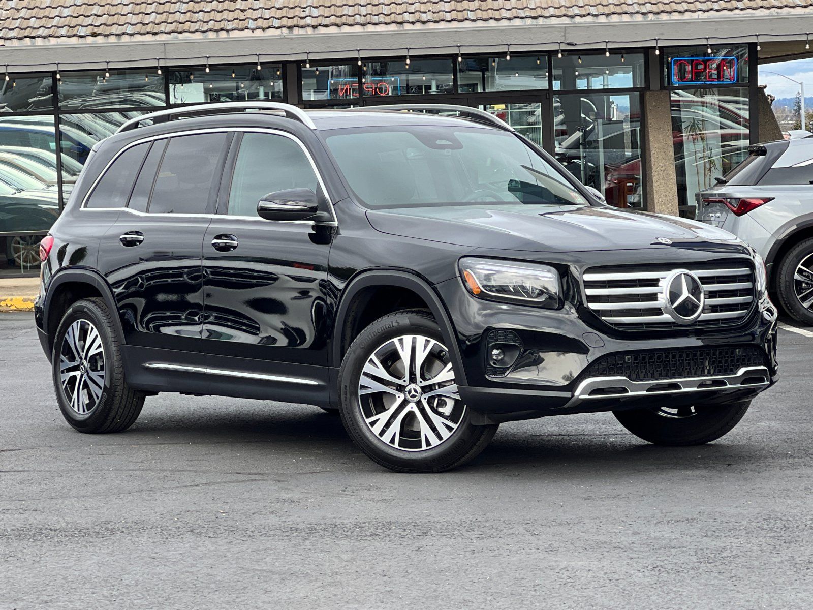 used 2024 Mercedes-Benz GLB car, priced at $40,998