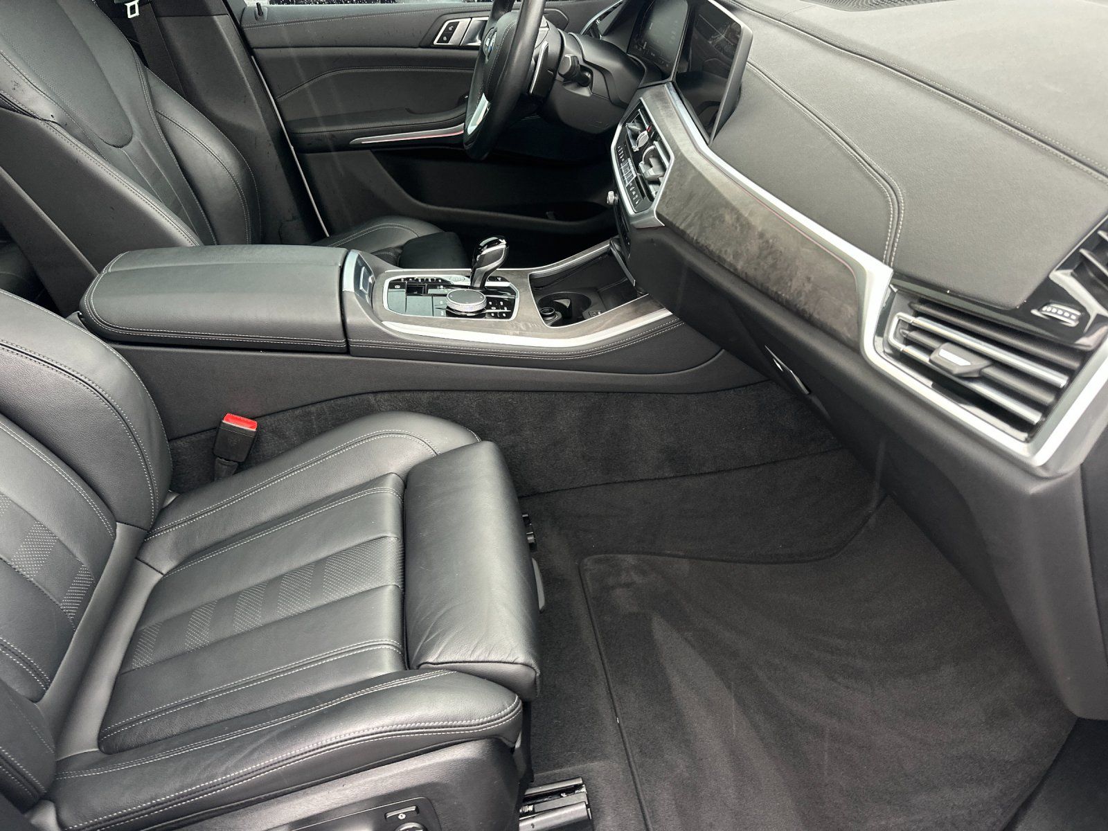 used 2022 BMW X5 car, priced at $37,998