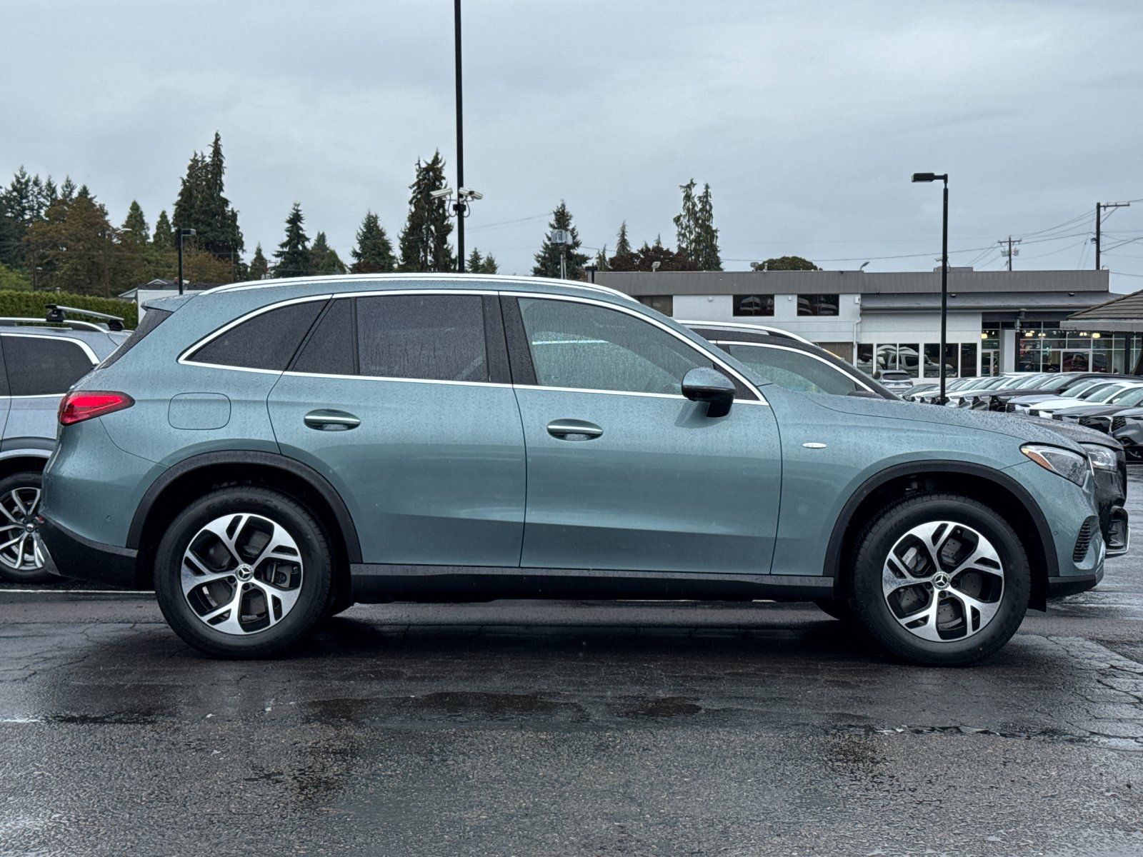 new 2025 Mercedes-Benz GLC car