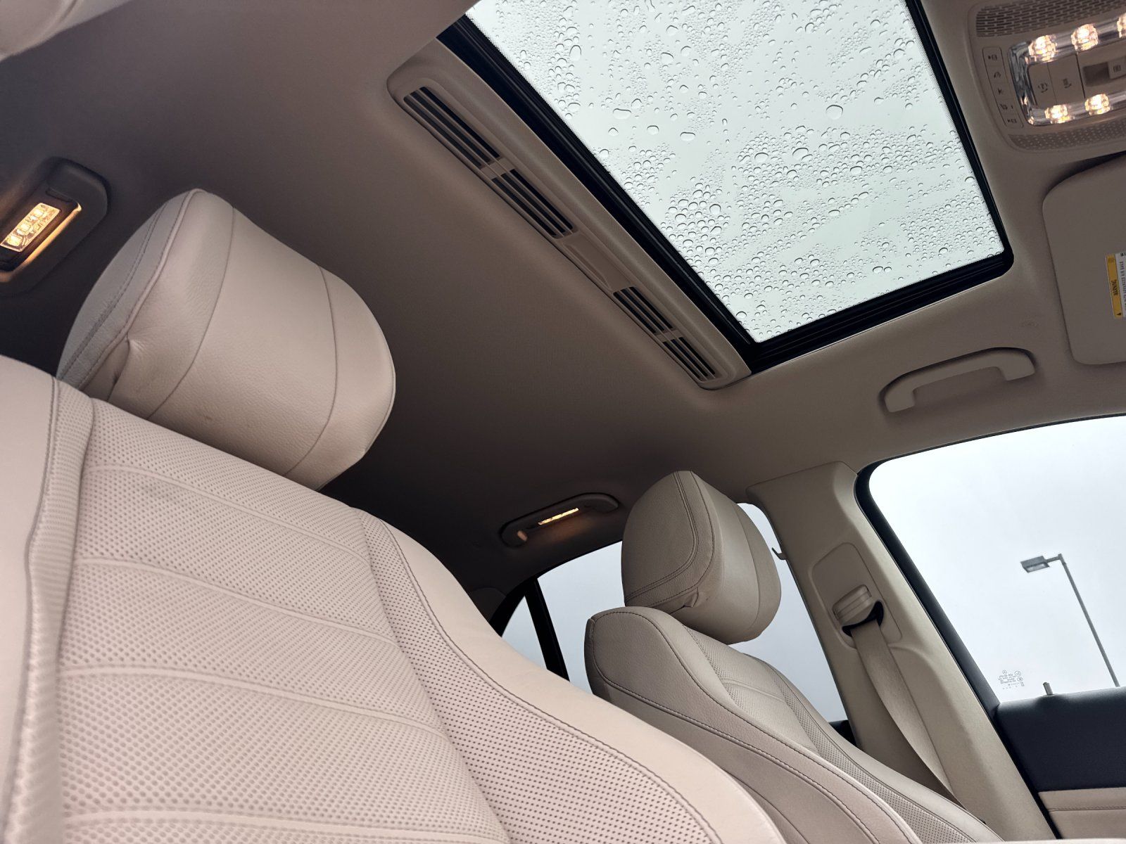 used 2020 Mercedes-Benz GLE car, priced at $34,998