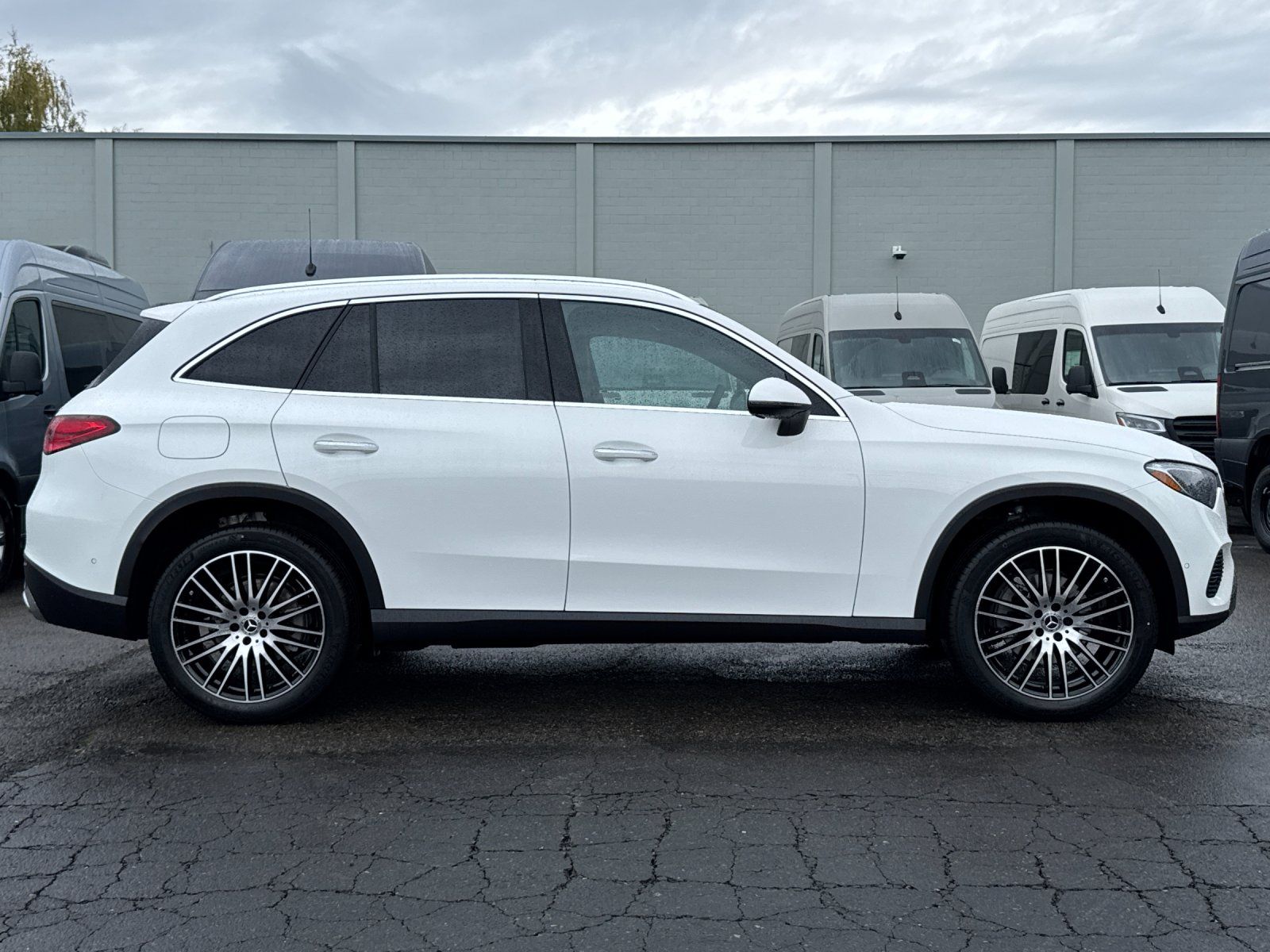 new 2026 Mercedes-Benz GLC car