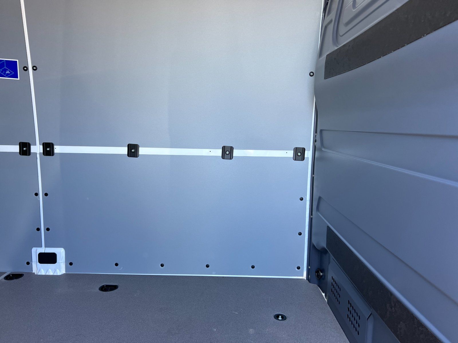 new 2025 Mercedes-Benz Sprinter 2500 car