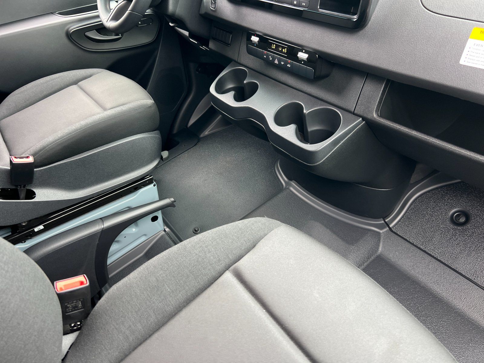 new 2025 Mercedes-Benz Sprinter 2500 car