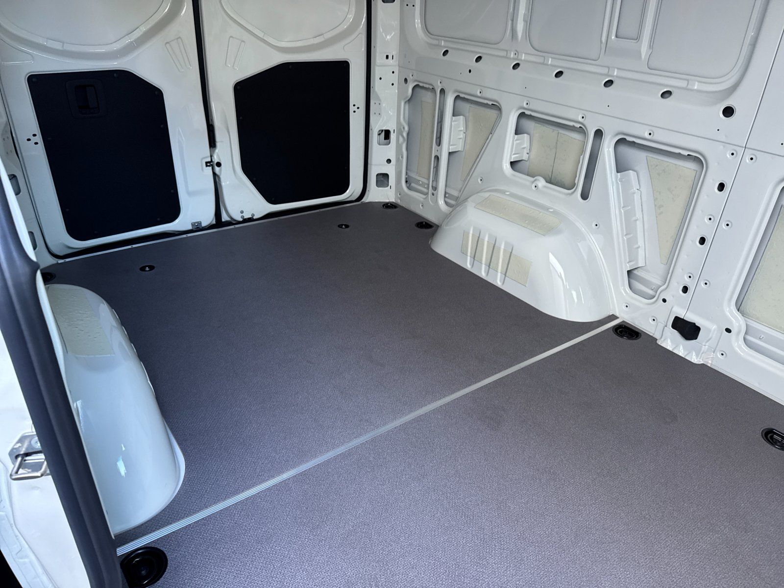 new 2025 Mercedes-Benz Sprinter 2500 car