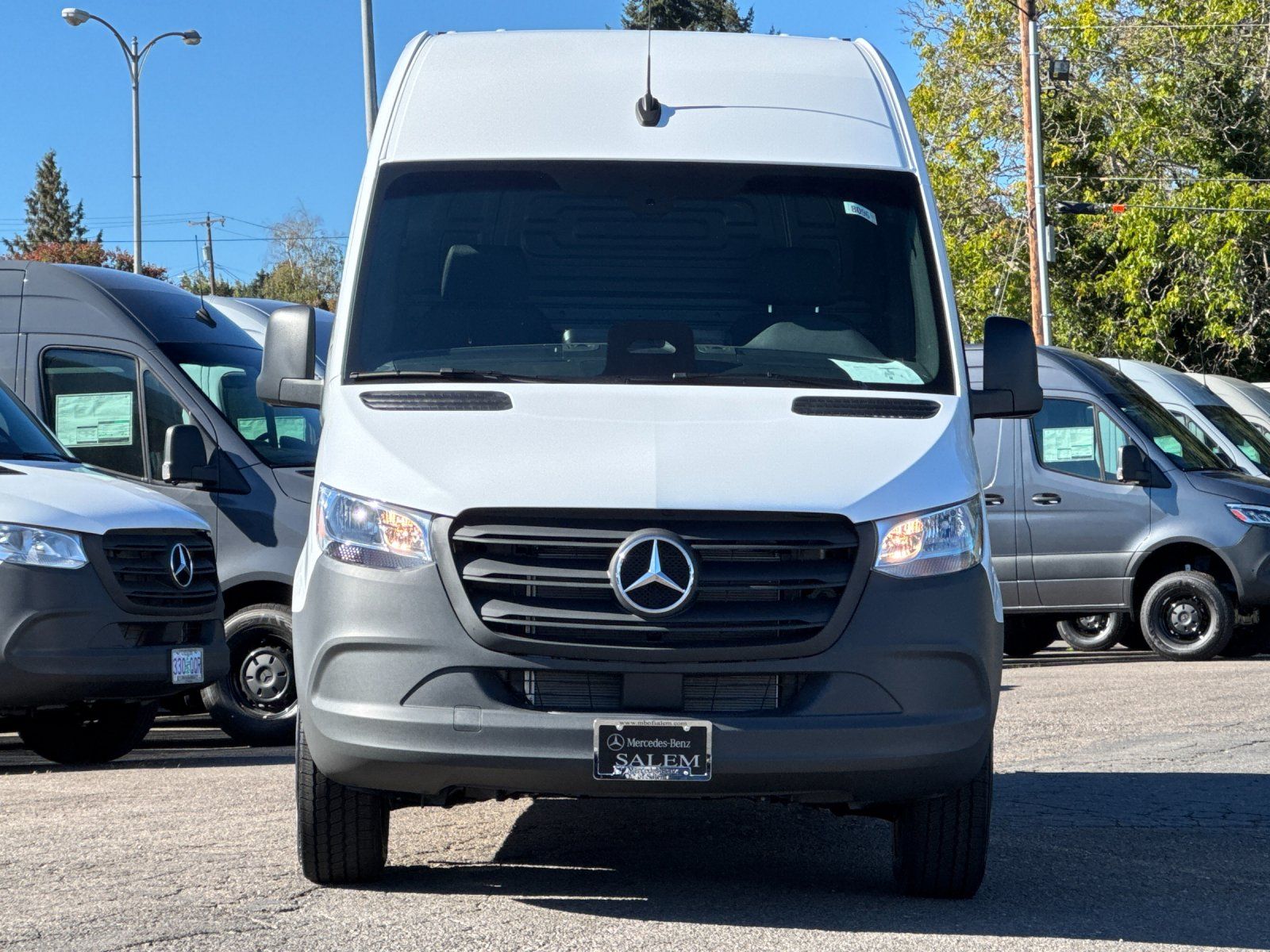 new 2025 Mercedes-Benz Sprinter 2500 car