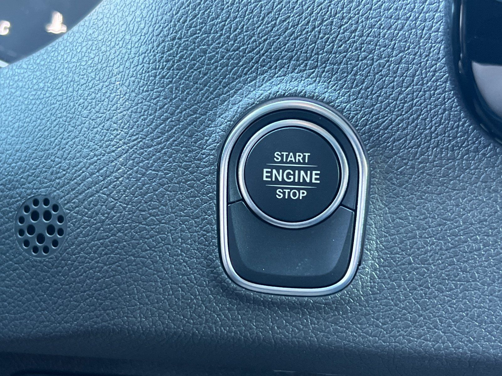 new 2025 Mercedes-Benz Sprinter 2500 car