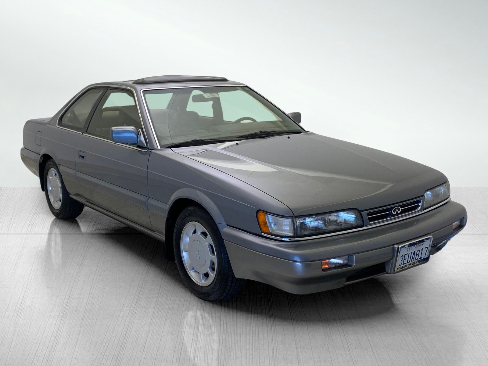 used 1990 INFINITI M30 car, priced at $11,995