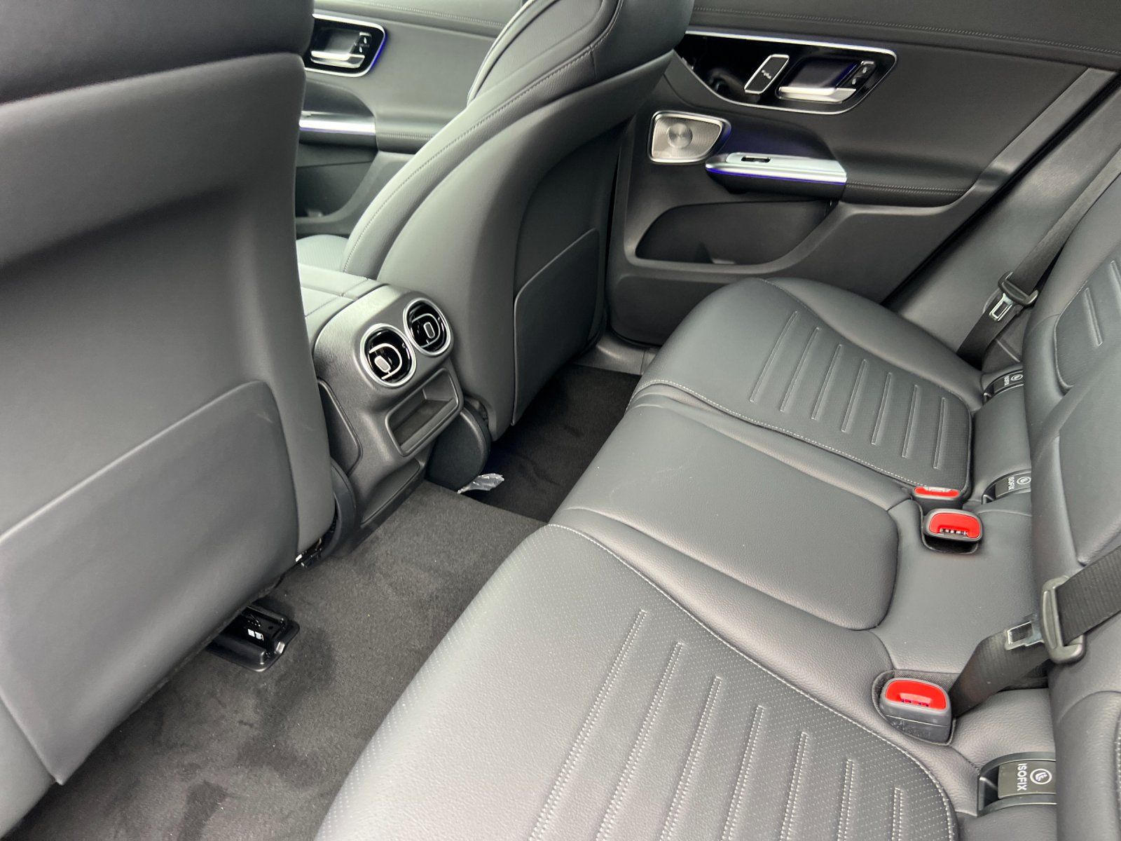 new 2025 Mercedes-Benz GLC car