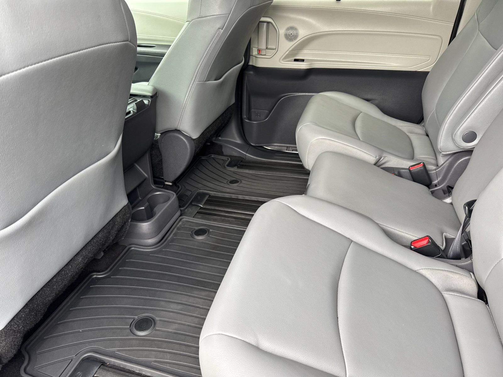 used 2021 Toyota Sienna car, priced at $38,998