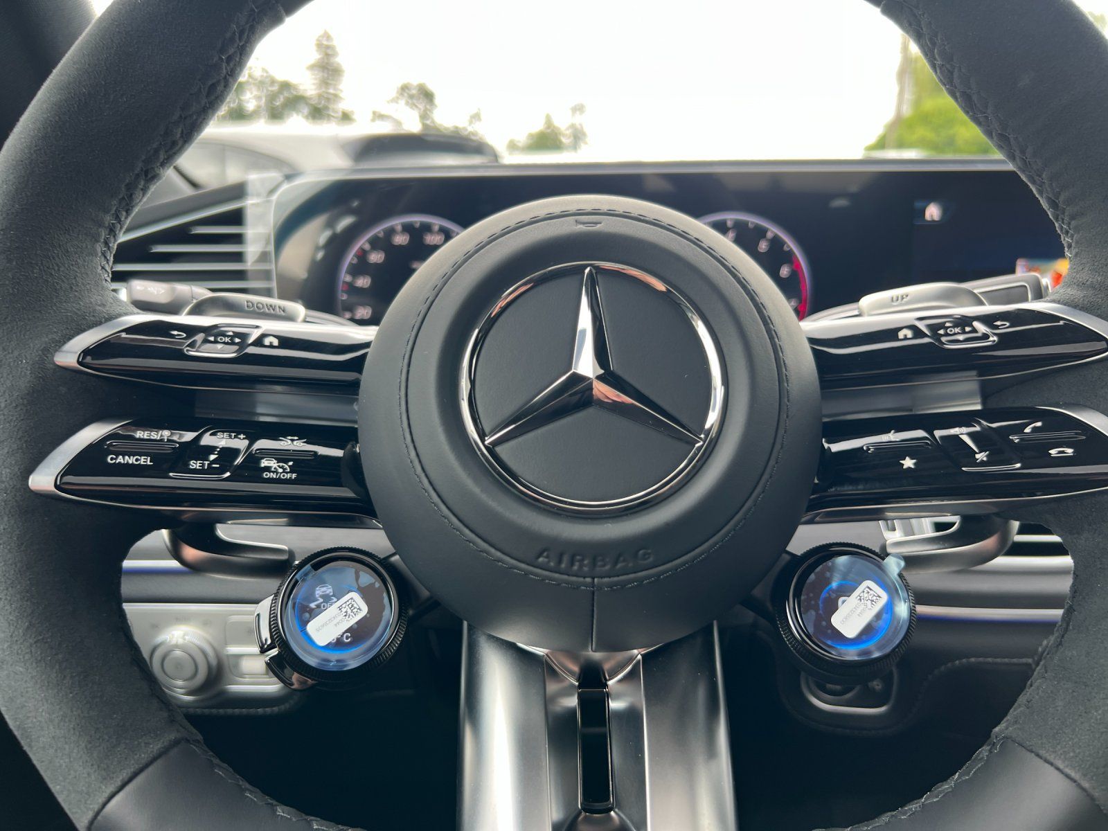 new 2025 Mercedes-Benz GLE car