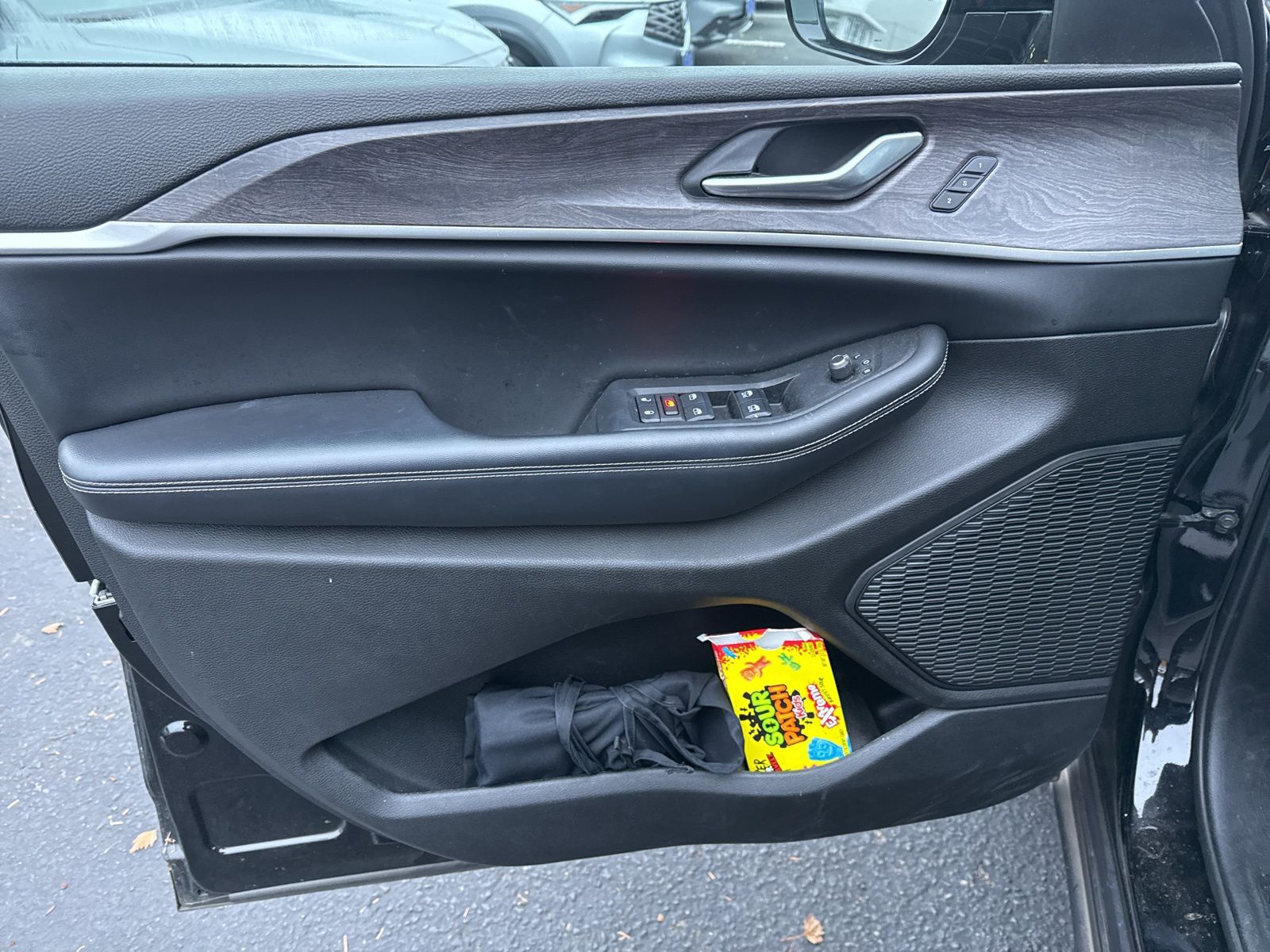 used 2023 Jeep Grand Cherokee car, priced at $29,998