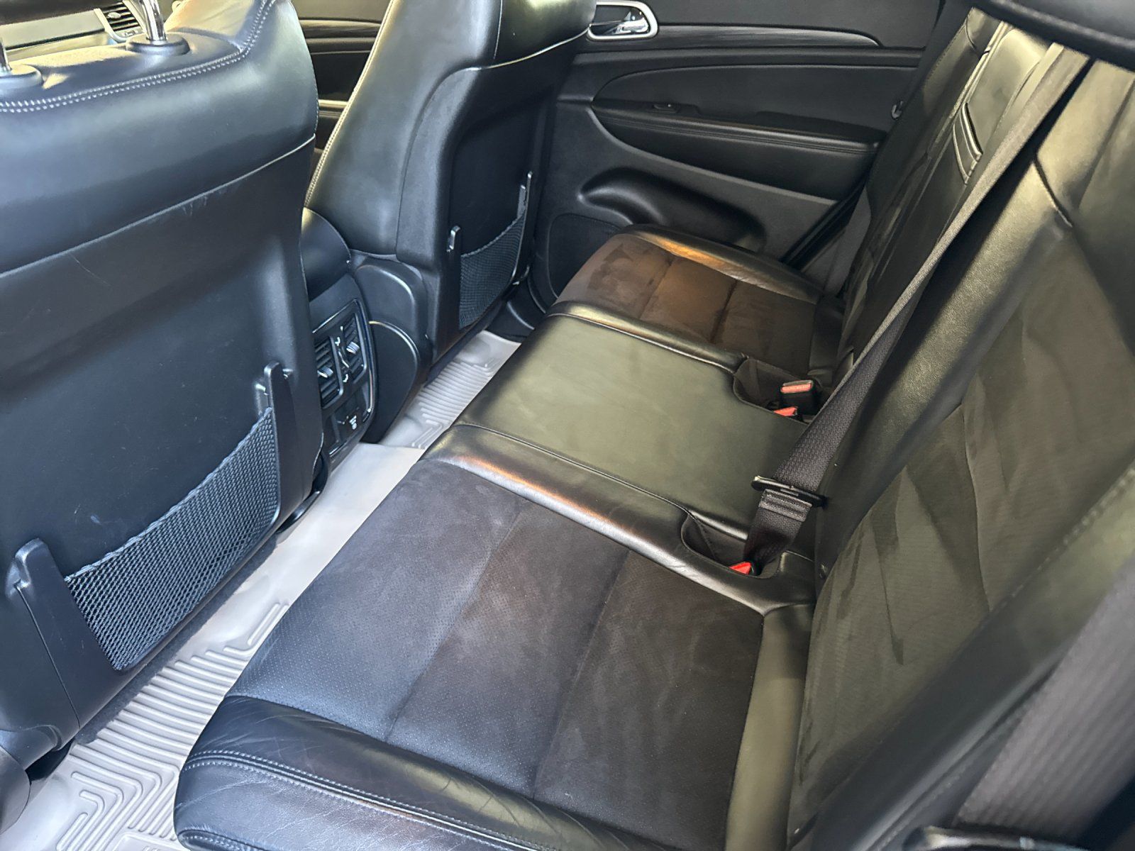 used 2022 Jeep Grand Cherokee WK car, priced at $26,998