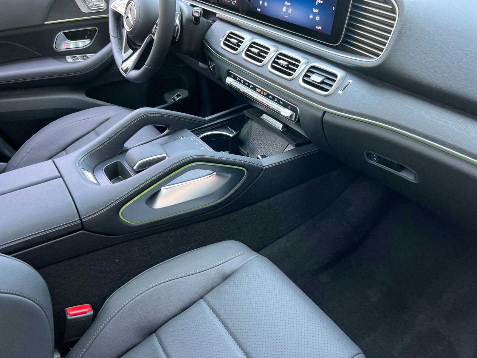 new 2026 Mercedes-Benz GLE car