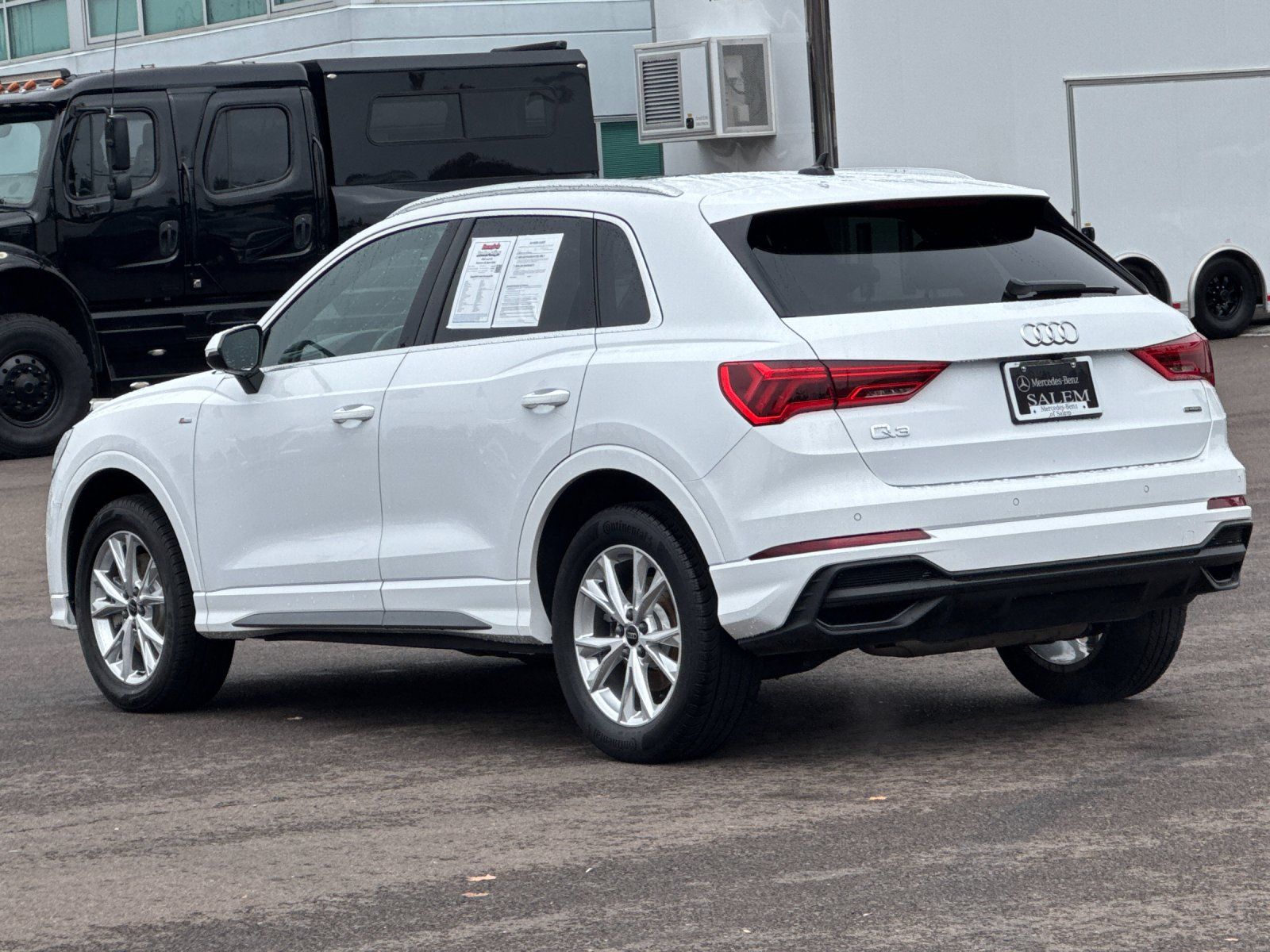 used 2025 Audi Q3 car, priced at $32,998