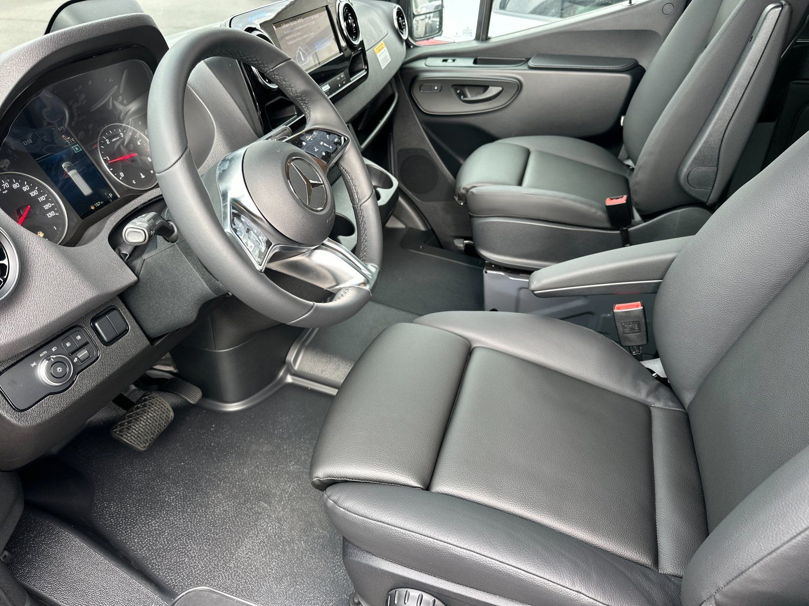 new 2026 Mercedes-Benz Sprinter 2500 car