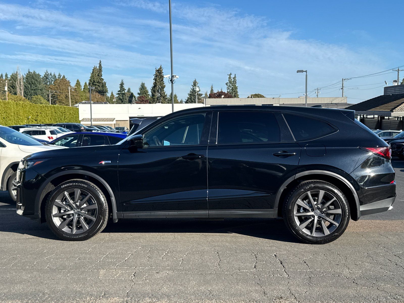 used 2025 Acura MDX car, priced at $55,498