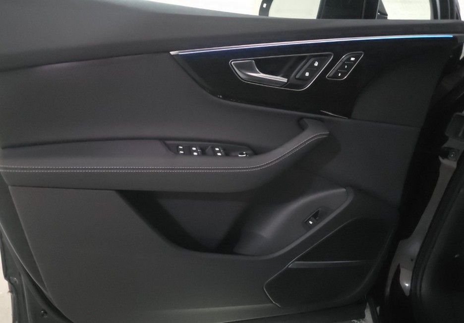 used 2025 Audi Q7 car, priced at $62,998