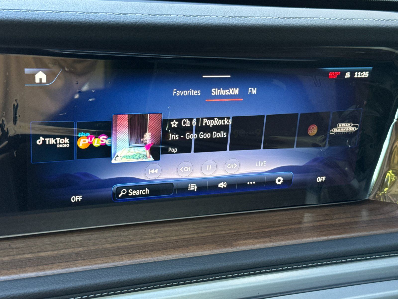 new 2025 Mercedes-Benz G-Class car