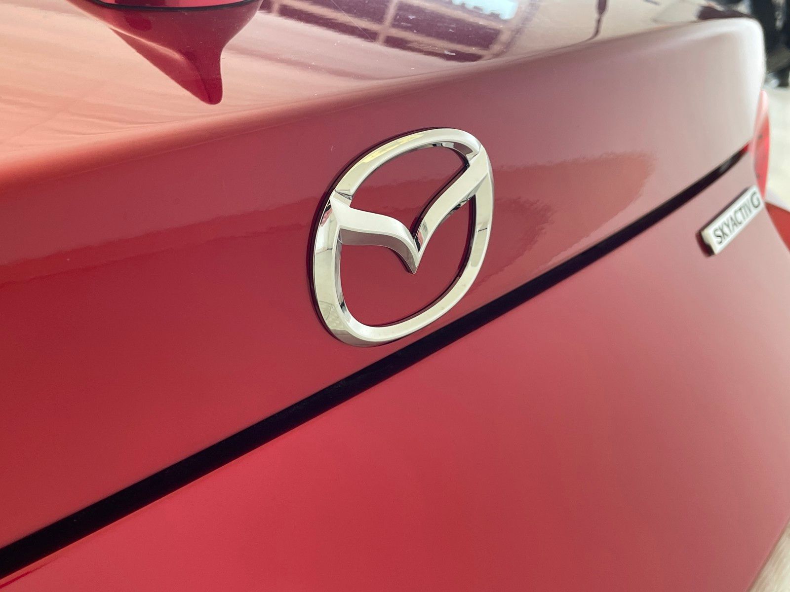 new 2025 Mazda MX-5 Miata RF car, priced at $39,480