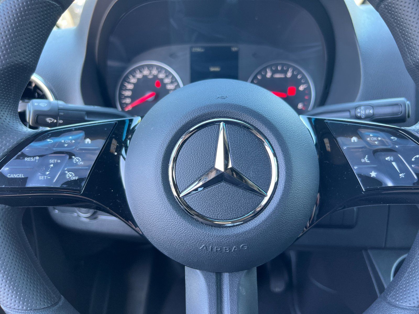 new 2025 Mercedes-Benz Sprinter 2500 car