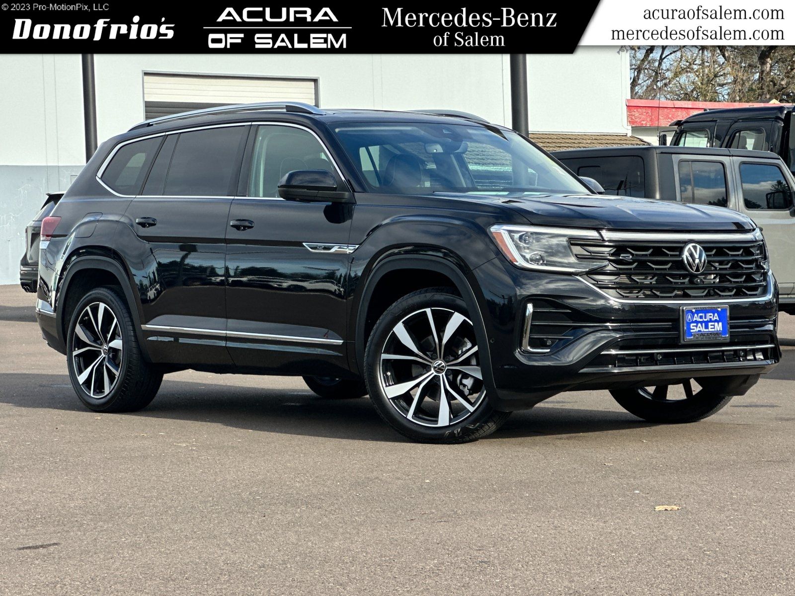 used 2024 Volkswagen Atlas car, priced at $40,998