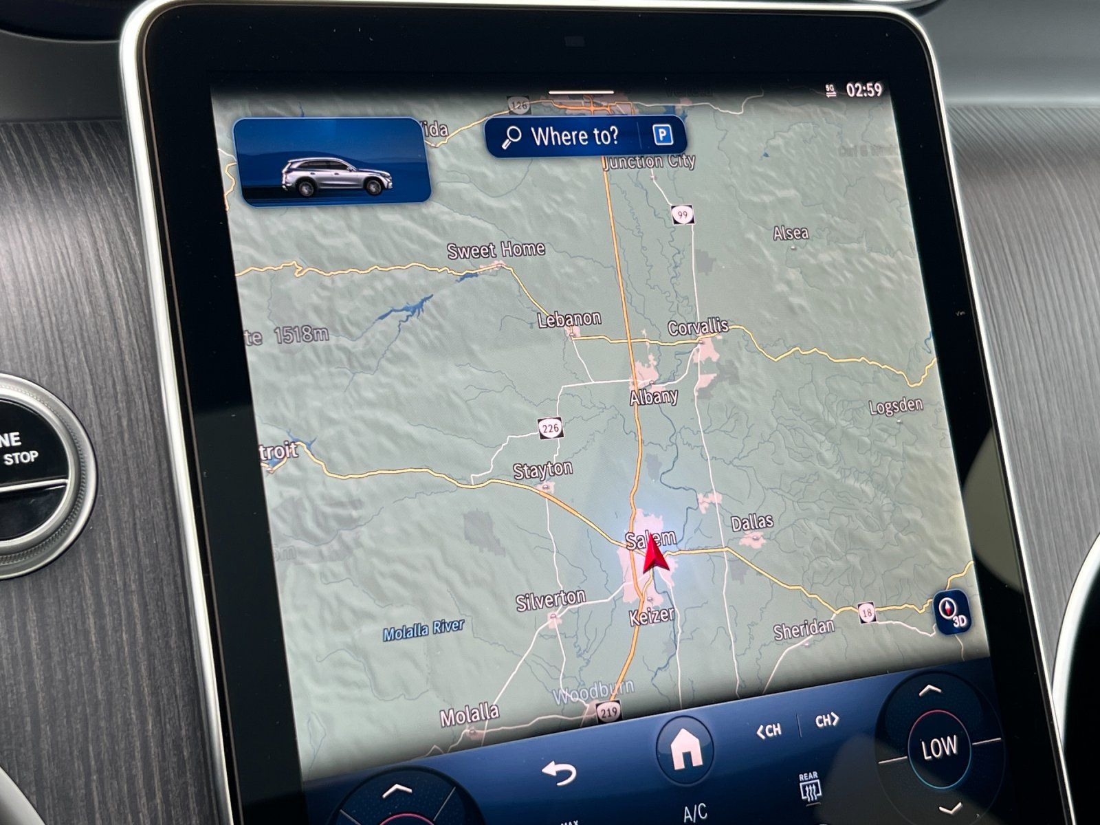 new 2025 Mercedes-Benz GLC car