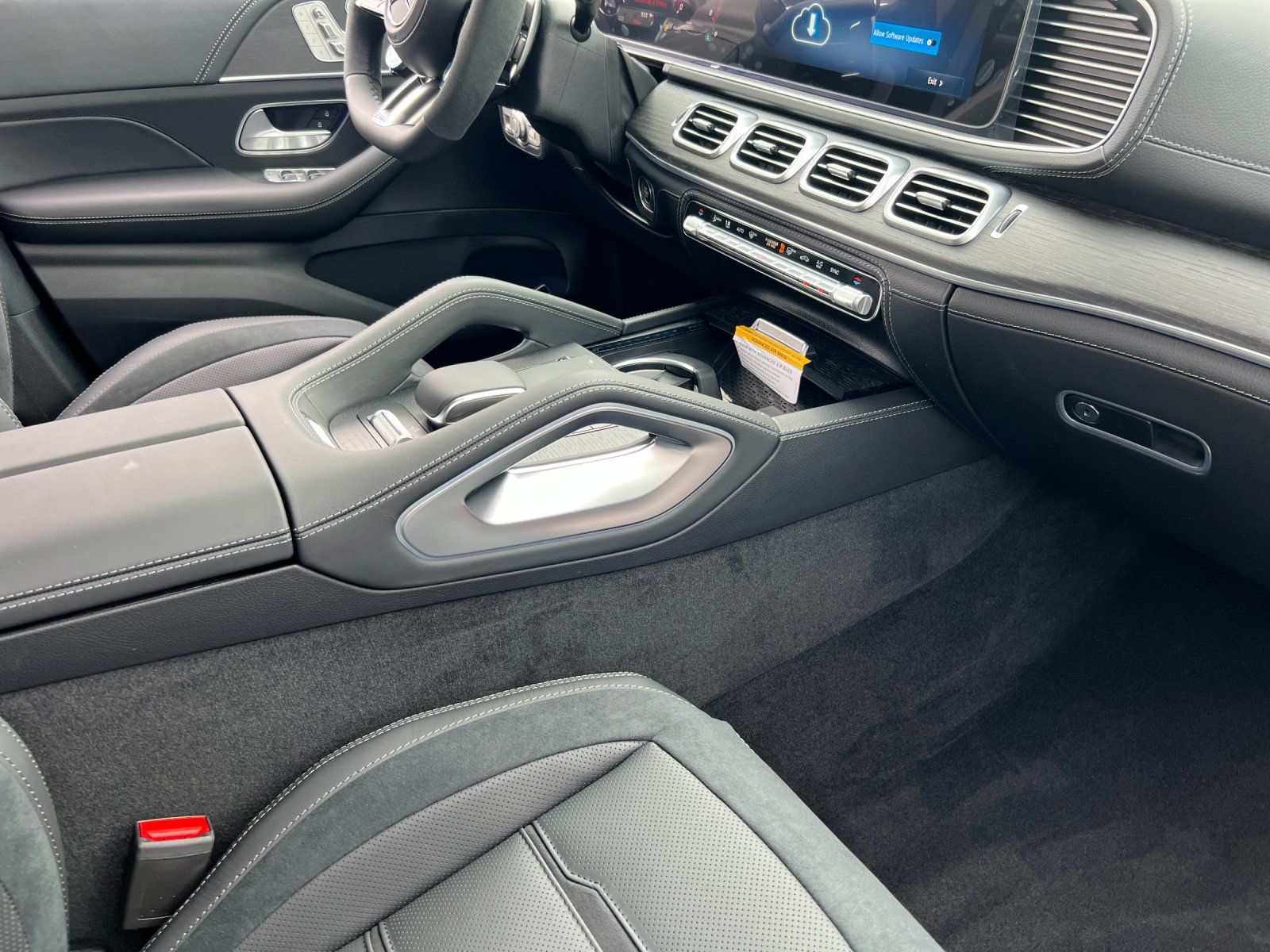 new 2025 Mercedes-Benz GLE car