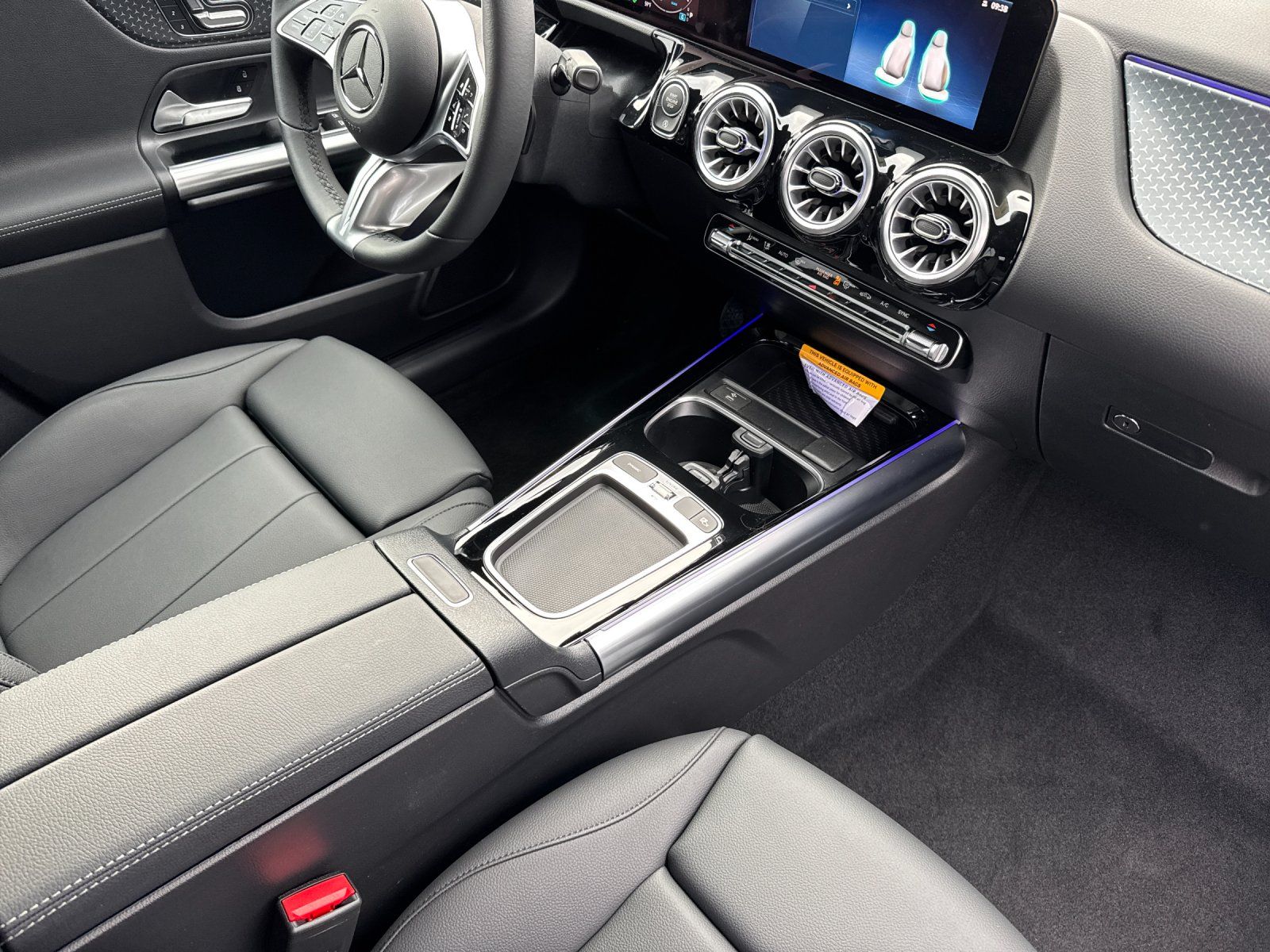 new 2025 Mercedes-Benz GLA car