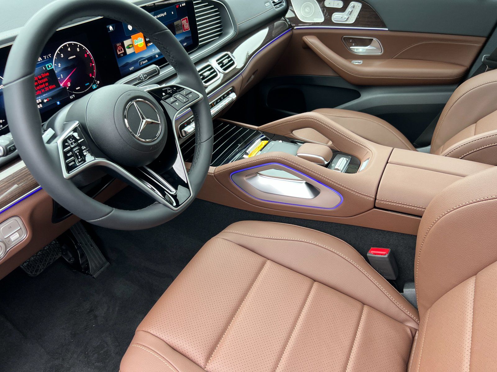 new 2025 Mercedes-Benz GLS car