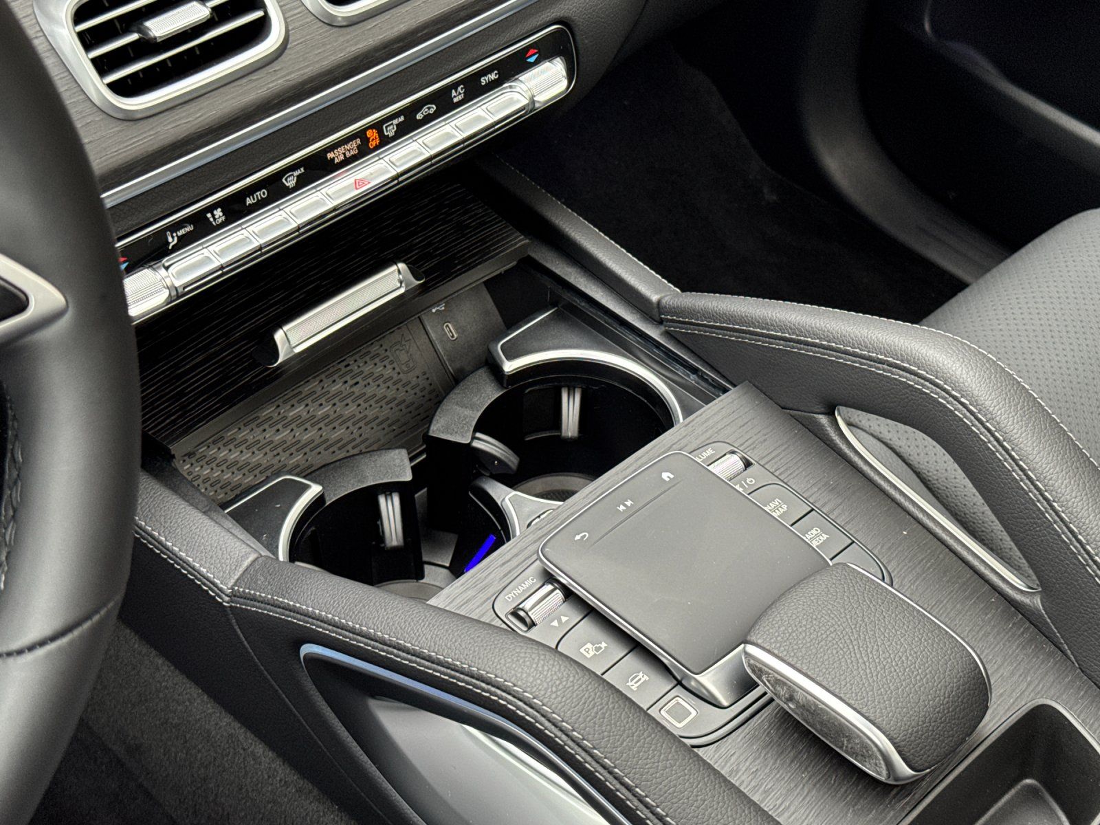 new 2026 Mercedes-Benz GLE car