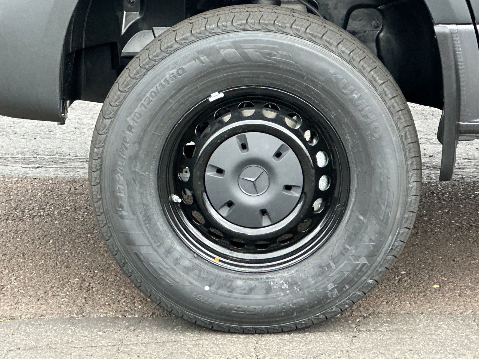 new 2026 Mercedes-Benz Sprinter 2500 car